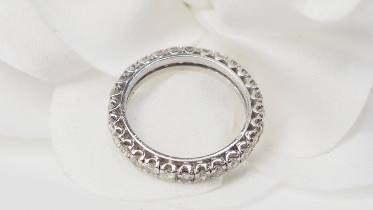 Alliance américaine en or blanc et diamants 1.12ct - Castafiore