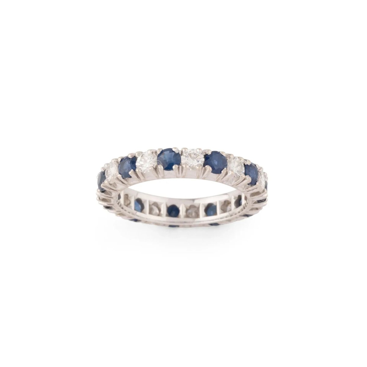 Alliance américaine en or gris,diamant et saphir . - Castafiore