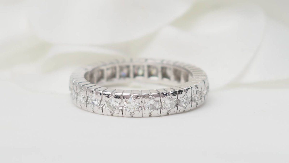 Alliance américaine en platine et diamants 0.92ct - Castafiore