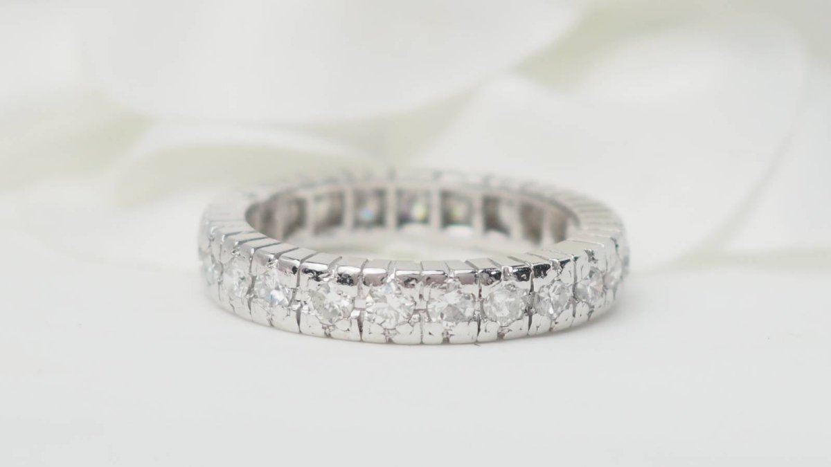 Alliance américaine en platine et diamants 0.92ct - Castafiore