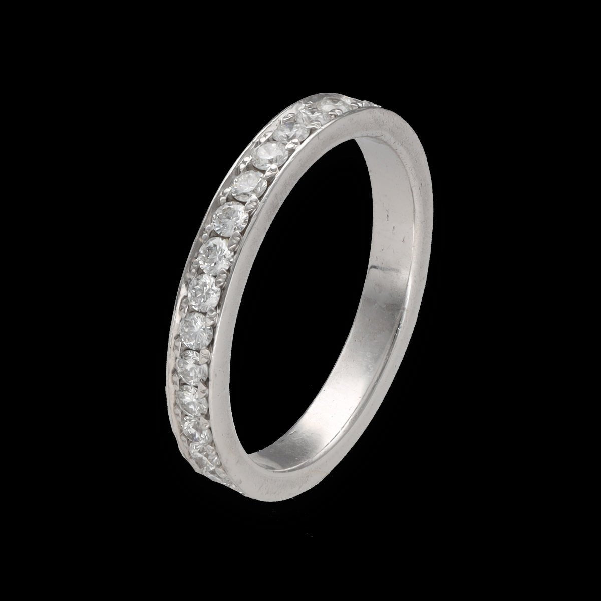 Alliance en or gris 18 Cts avec 1,00 Cts diamants brillants G - VS. Taille 54 - 55 - Castafiore