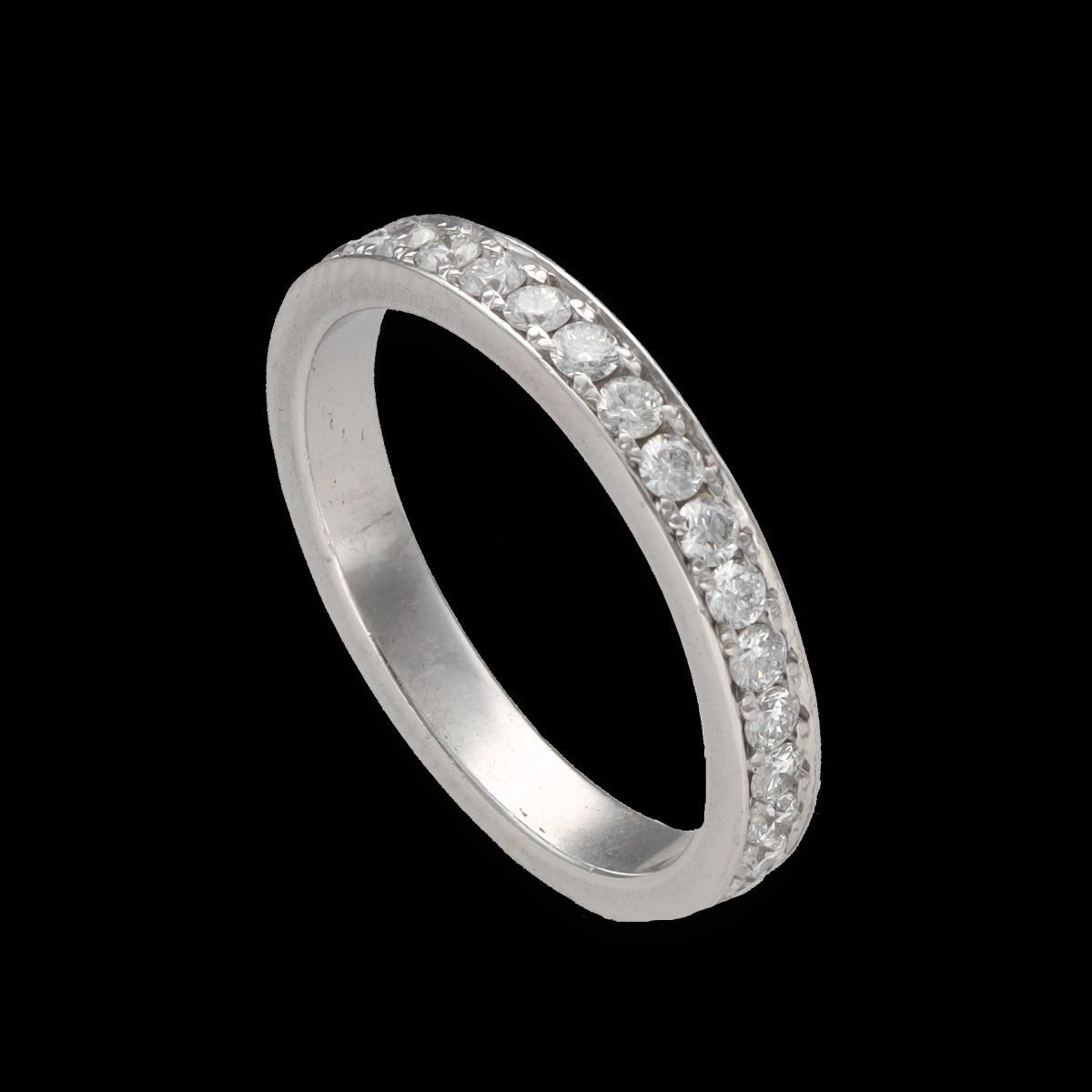 Alliance en or gris 18 Cts avec 1,00 Cts diamants brillants G - VS. Taille 54 - 55 - Castafiore