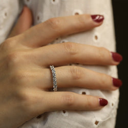 Alliance en or gris 18 Cts avec 2,00 Cts de diamants G - VS. Taille 53 - Castafiore