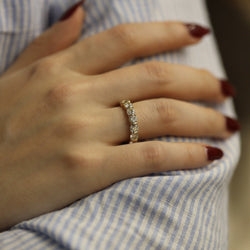 Alliance en or jaune 18 Cts avec 3,30 Cts de diamants G - VS. Taille 50 - Castafiore