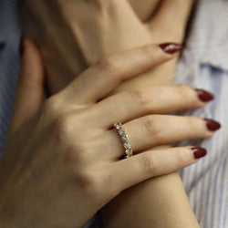 Alliance en or jaune 18 Cts avec 3,30 Cts de diamants G - VS. Taille 50 - Castafiore