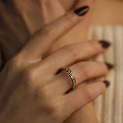 Alliance en or jaune 18k avec 1,20 Cts de Diamants brillants . Taille 54. - Castafiore