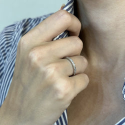 Alliance Van Clef & Arpels Platine "Romance" 2,1 mm avec diamants brillants de 2020. Taille 51. Full set - Castafiore