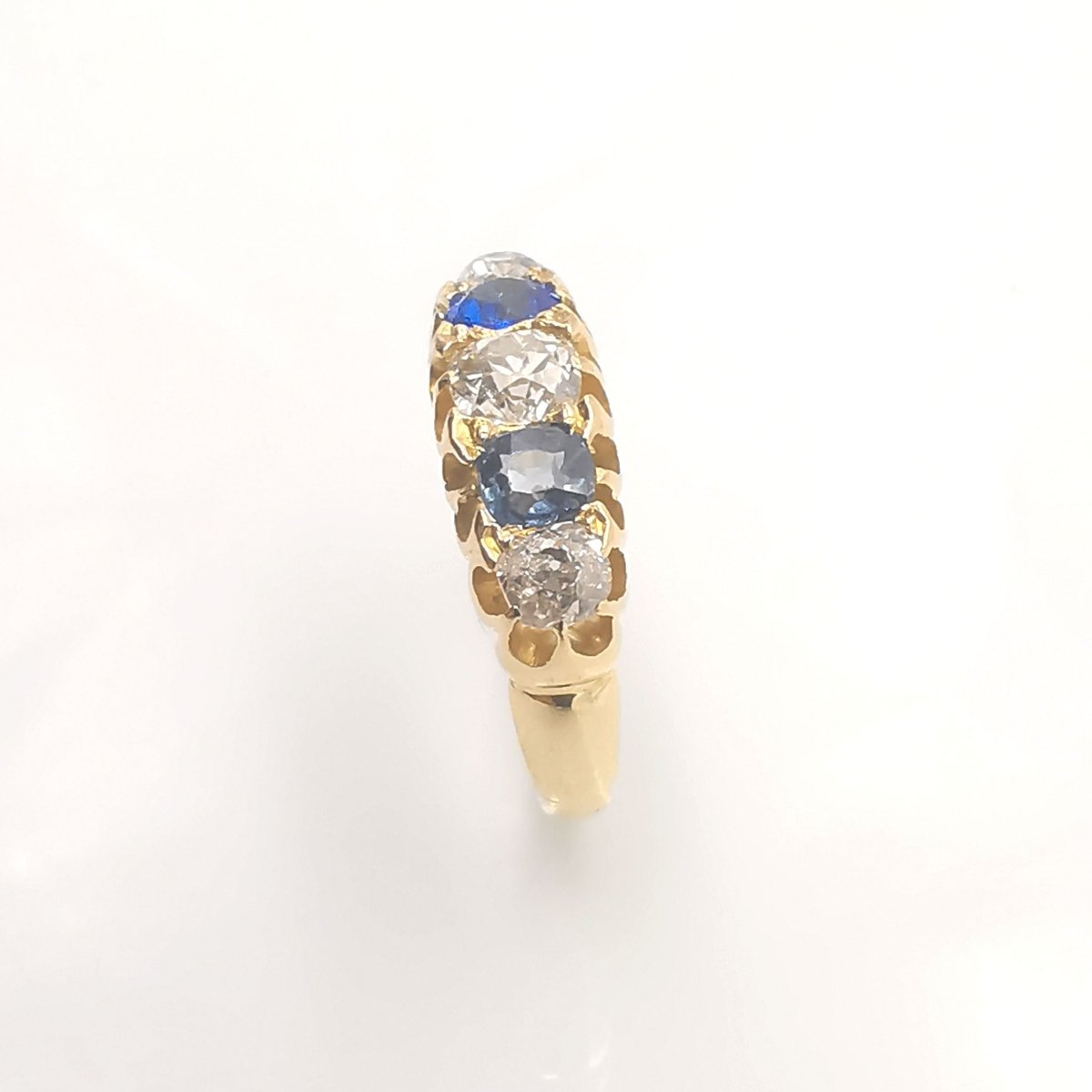 ancienne bague en or diamants & saphirs - Castafiore