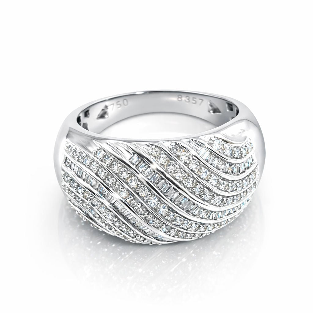 ANILLO DE ORO BLANCO CON DISEÑO ONDULADO, DIAMANTES EN PAVÉ Y BAGUETTE - Castafiore