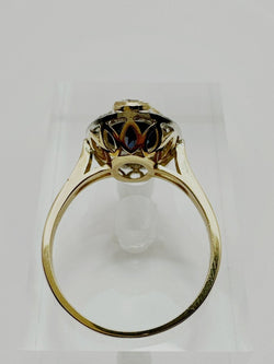 ANILLO DE ZAFIRO AZUL Y DIAMANTES EN ORO AMARILLO CON VISTAS EN PLATINO - Castafiore