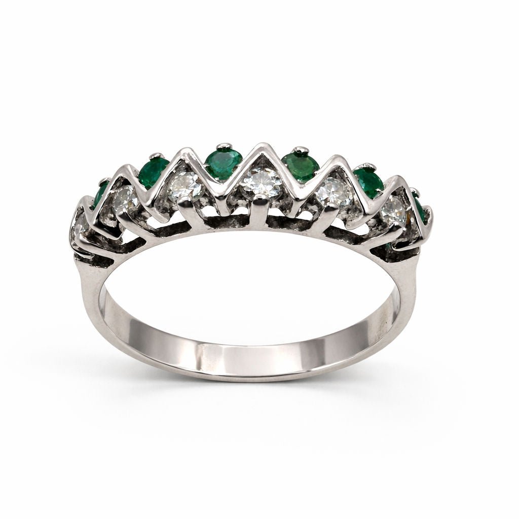 ANILLO EN ORO BLANCO CON ESMERALDAS Y DIAMANTES - Castafiore