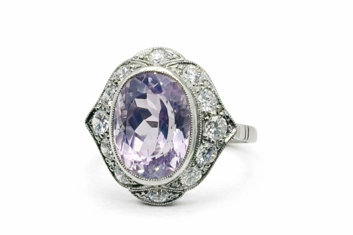 ANILLO EN PLATINO CON DIAMANTES Y KUNZITA - Castafiore