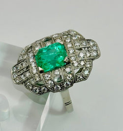 ANILLO VINGATE EN PLATINO CON ESMERALDA Y DIAMANTES - Castafiore