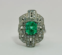 ANILLO VINGATE EN PLATINO CON ESMERALDA Y DIAMANTES - Castafiore