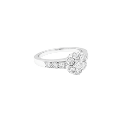 Bague Van Cleef & Arpels, "Fleurette", or blanc et diamants.