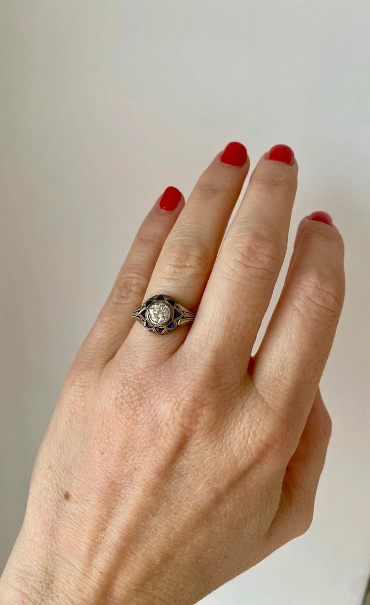 Art Deco 0.80 Carat Diamond Sapphire Filigree Ring - Castafiore