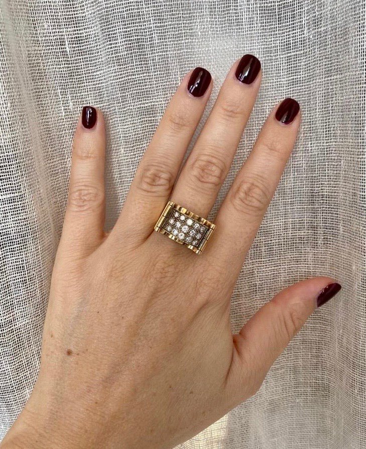 Art Deco 1.50 Carat Diamond Gold Band Ring - Castafiore