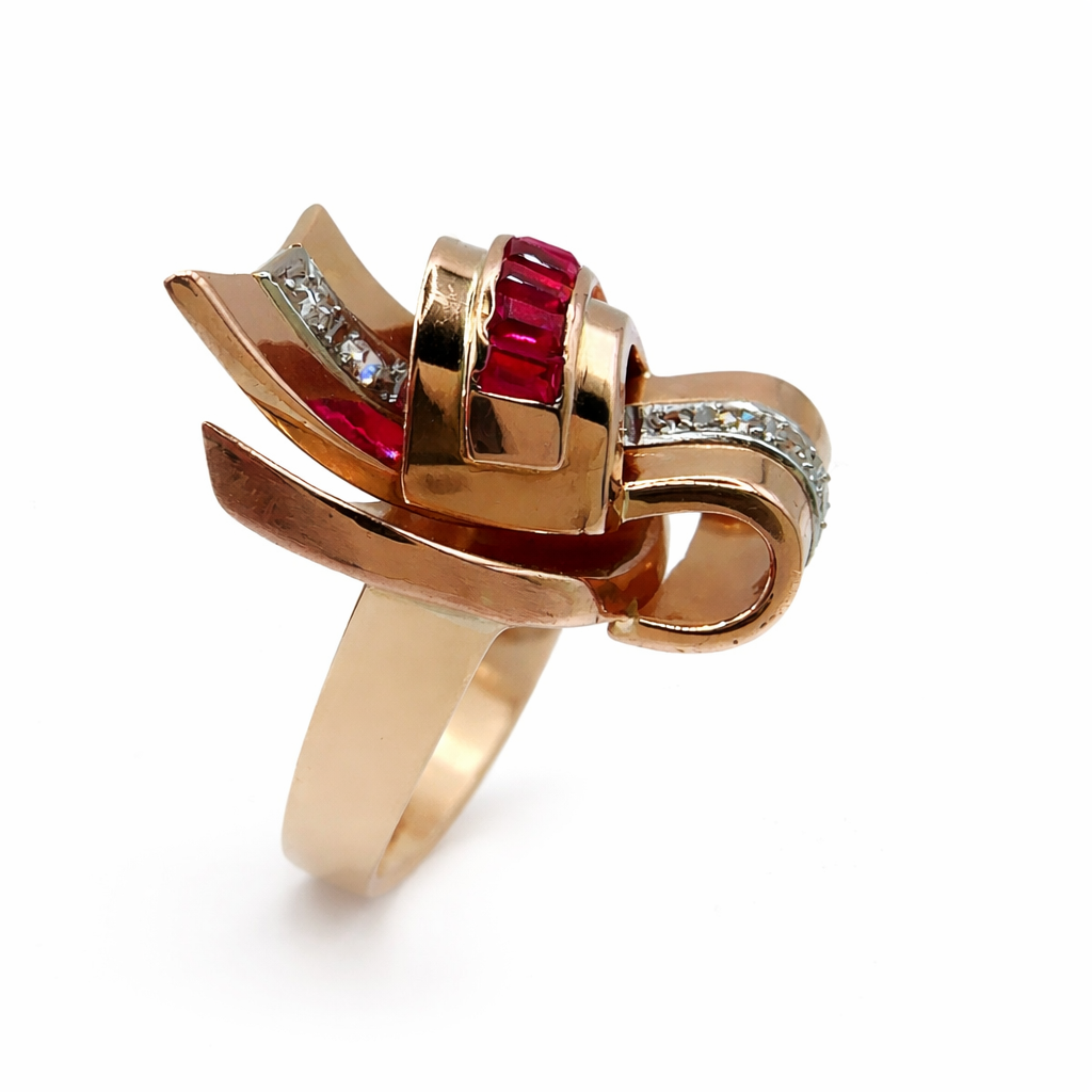 Yellow gold, Ruby and Diamond Ring