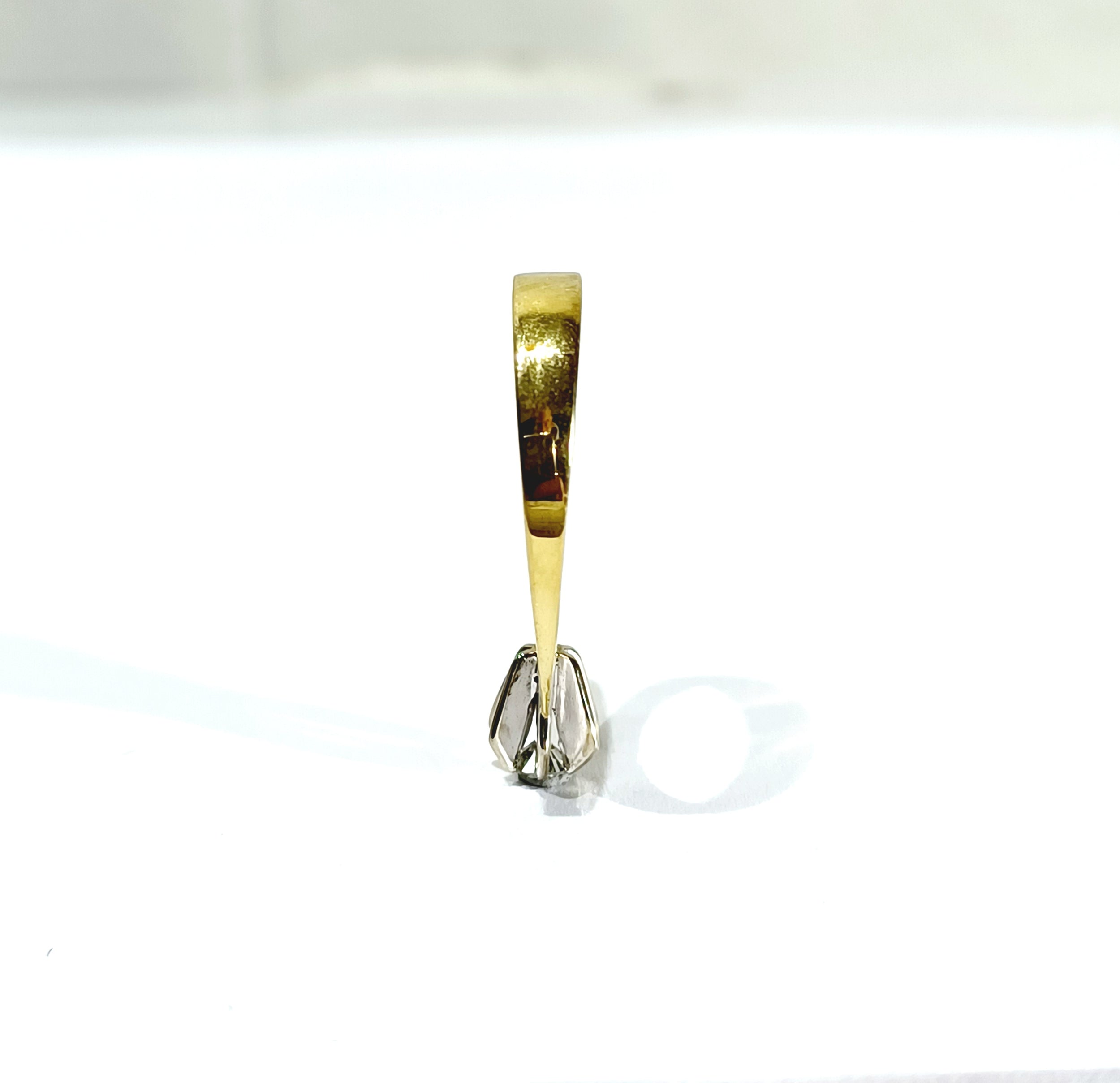 Yellow Gold Solitaire Ring with Diamonds