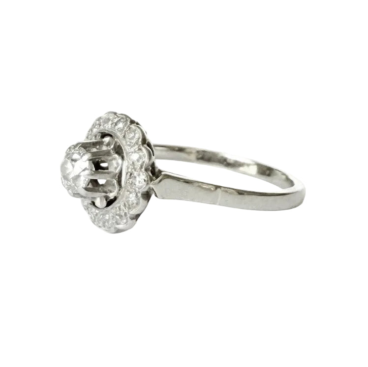 Marguerite Ring in White Gold, Platinum, and Diamonds