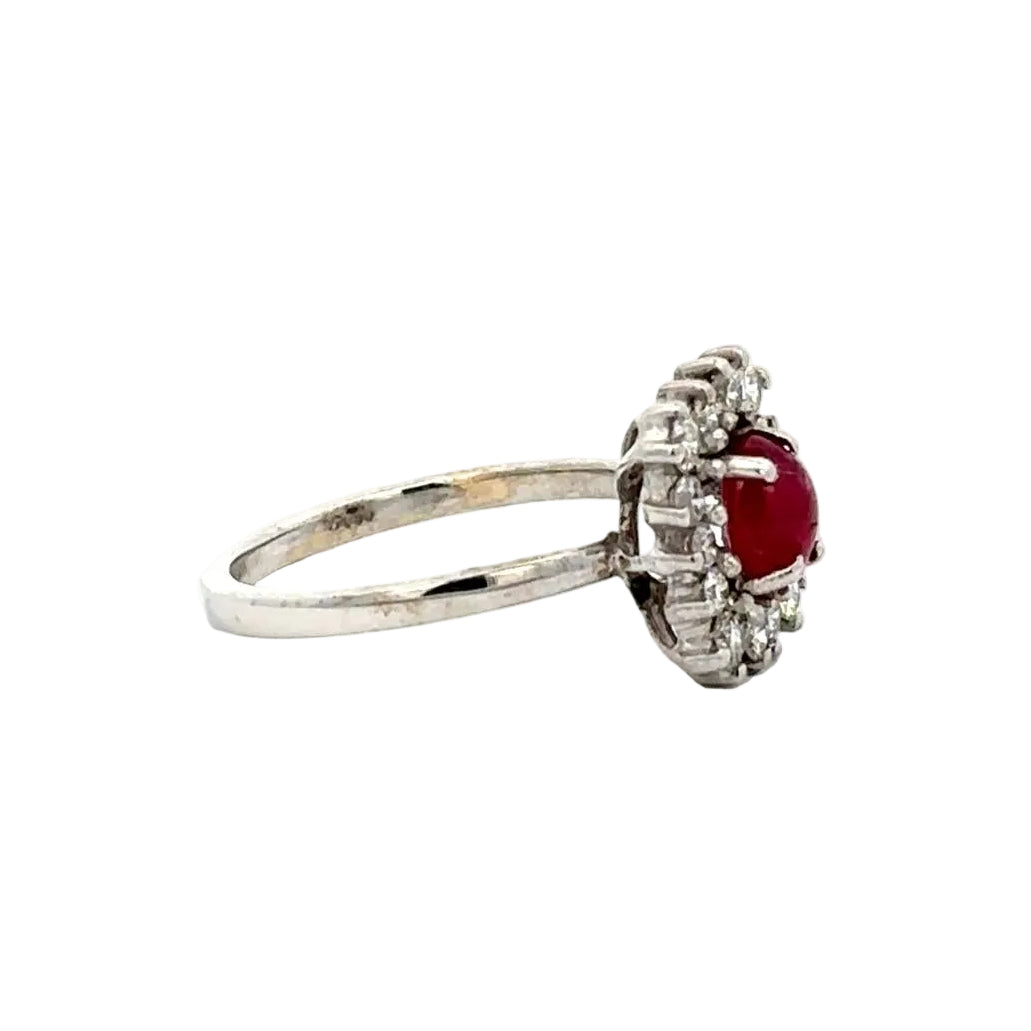 Entourage Ring in White gold, Ruby and Diamonds