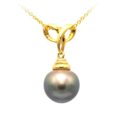 Yellow Gold and Pearl Pendant