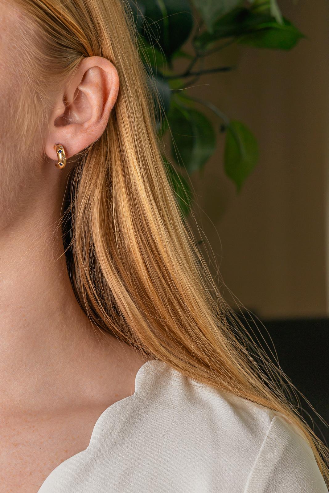 Hoop earrings Yellow gold Sapphire