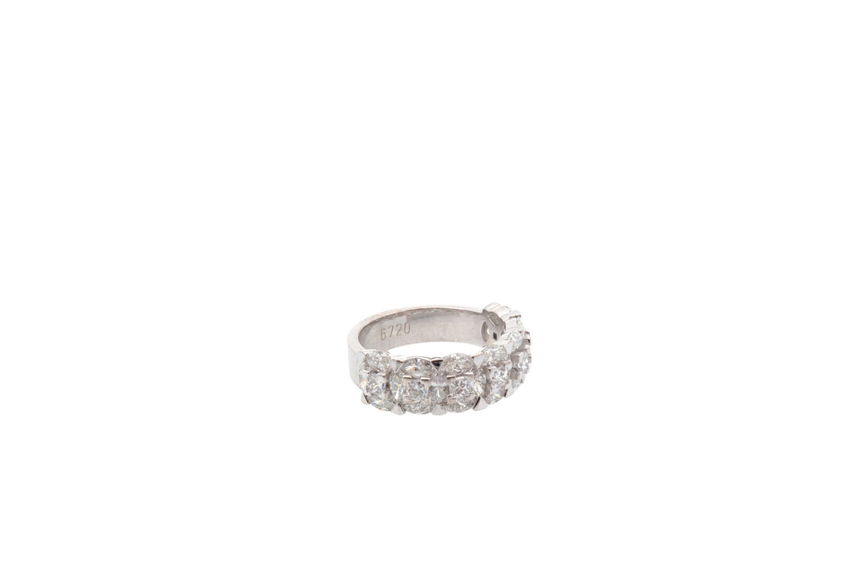 Bague Alliance en or blanc et diamants
