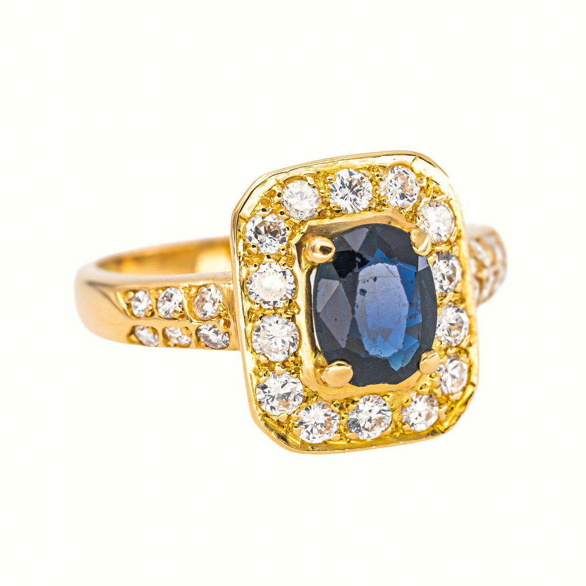 Yellow Gold Sapphire Ring