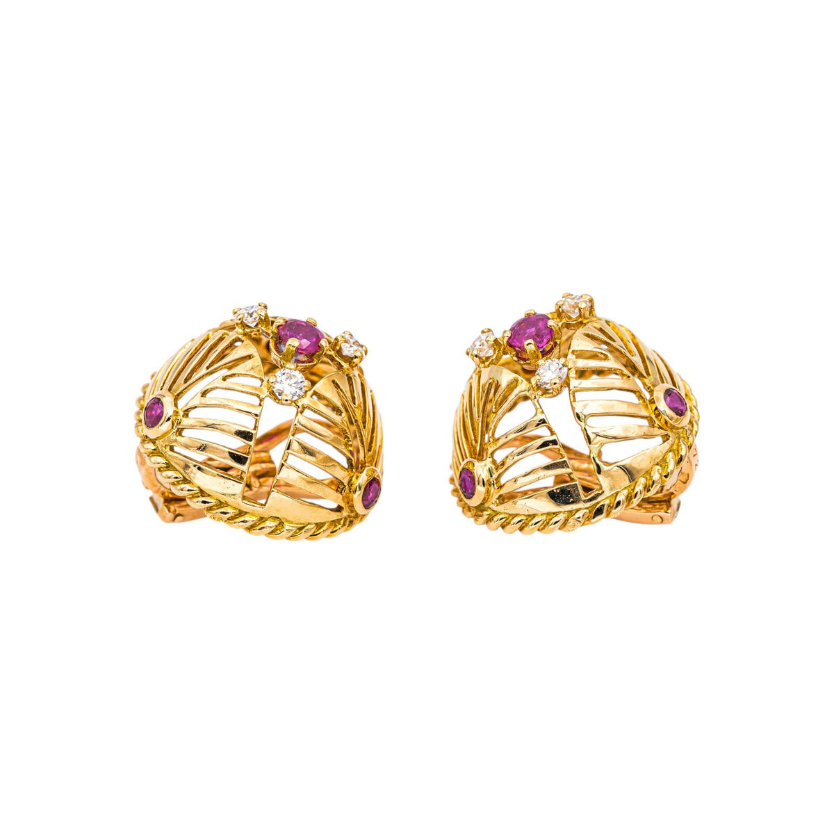 Gübelin Earrings Clips Yellow gold Ruby