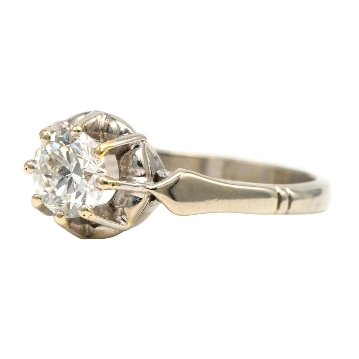 White Gold Solitaire Ring with Diamond