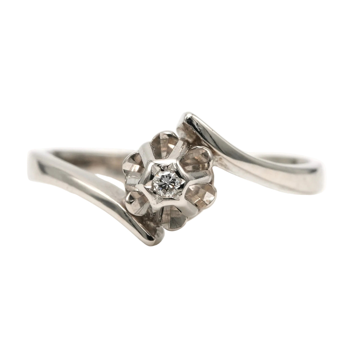 White Gold Solitaire Ring with Diamond