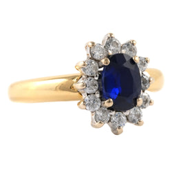 Marguerite Ring in Yellow Gold, Sapphire, and Zirconia
