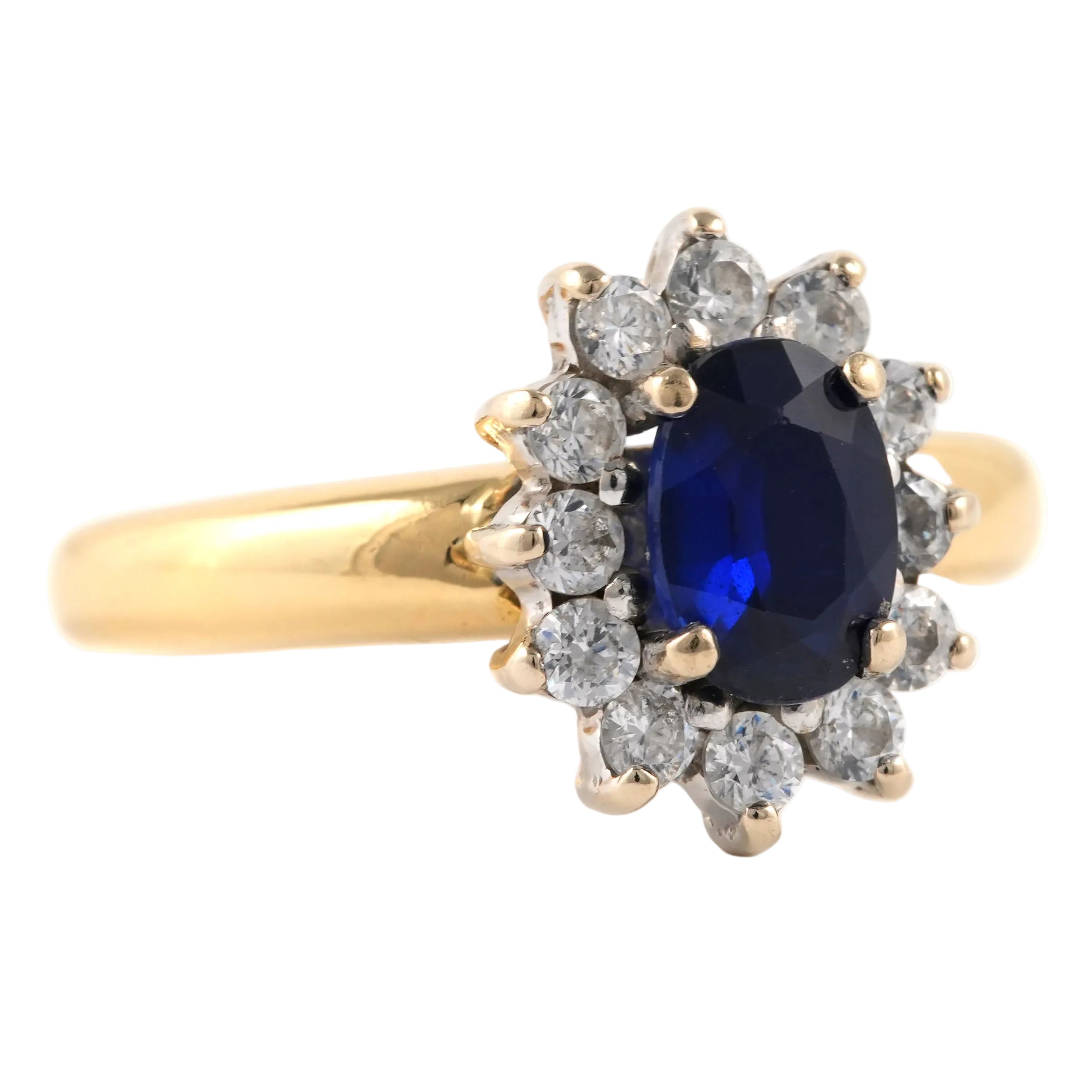 Marguerite Ring in Yellow Gold, Sapphire, and Zirconia