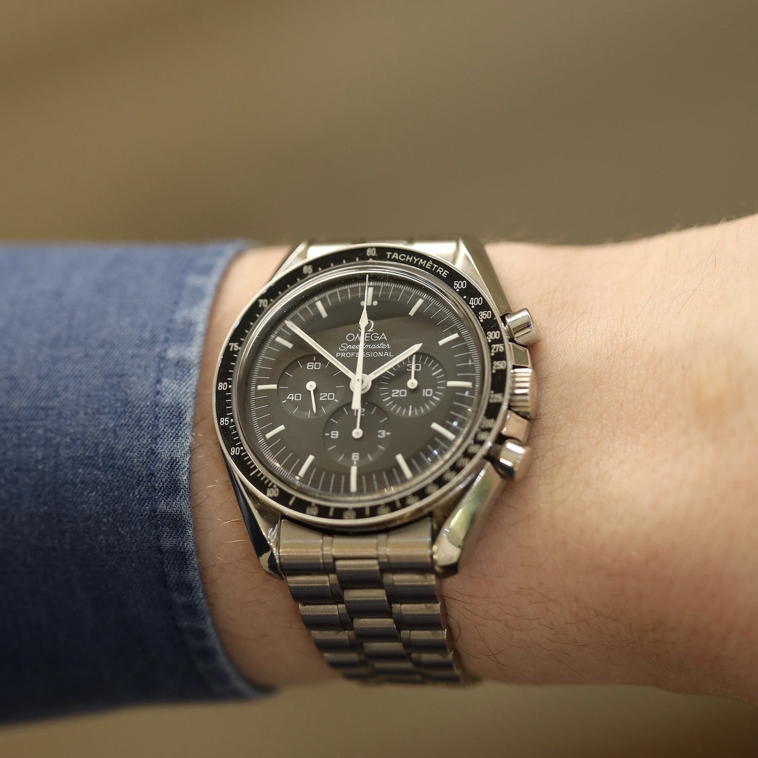 OMEGA "Speedmaster Professional Moonwatch" Steel Watch