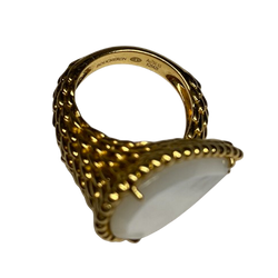 BOUCHERON "Serpent de Bohème" "Toi & Moi" Ring in yellow gold and Mother-of-pearl
