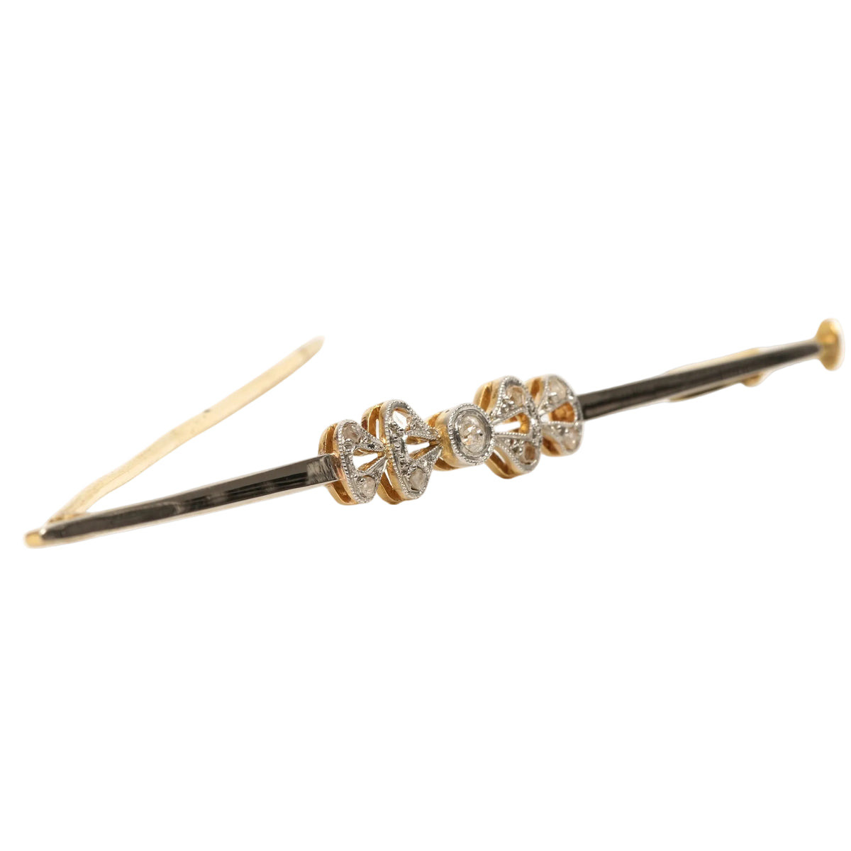 Brooch made of white gold, yellow gold, and diamonds