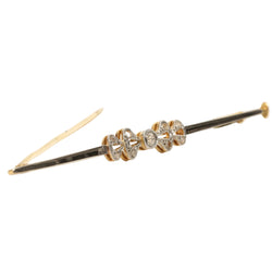 Brooch made of white gold, yellow gold, and diamonds