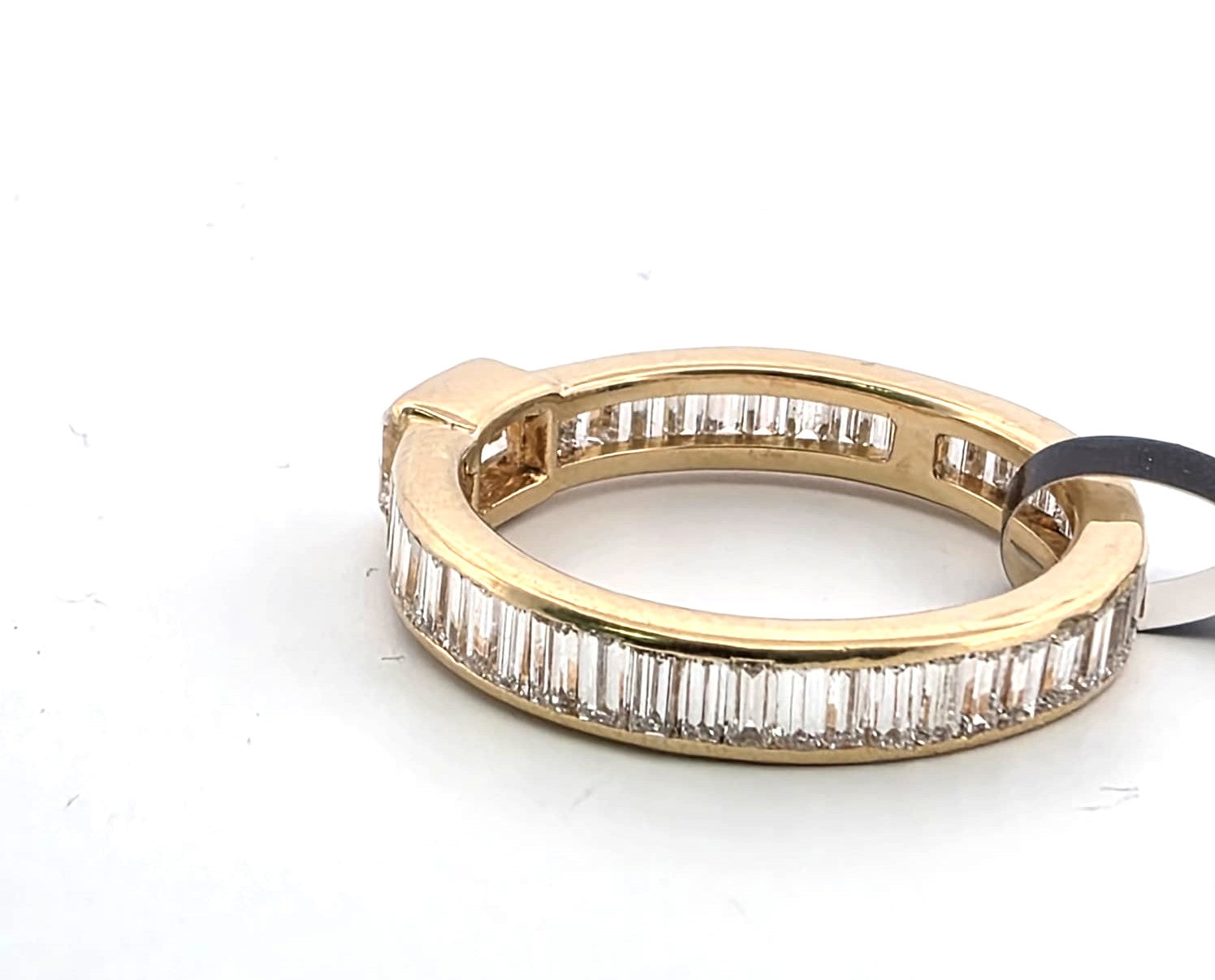 VERETTA Wedding Band in Yellow gold and Diamonds