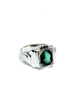 Art Deco Ring in White Gold and Green Tourmaline