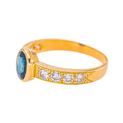 Yellow gold Sapphire Ring