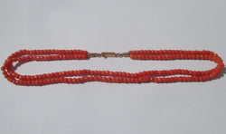 Double-strand choker necklace made of Mediterranean coral and rose gold