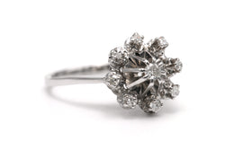 Marguerite Ring in White Gold and Diamonds