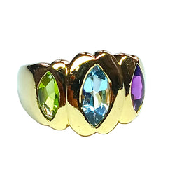 Trilogy Ring in yellow gold, with aquamarine, Peridot, and Amethyst
