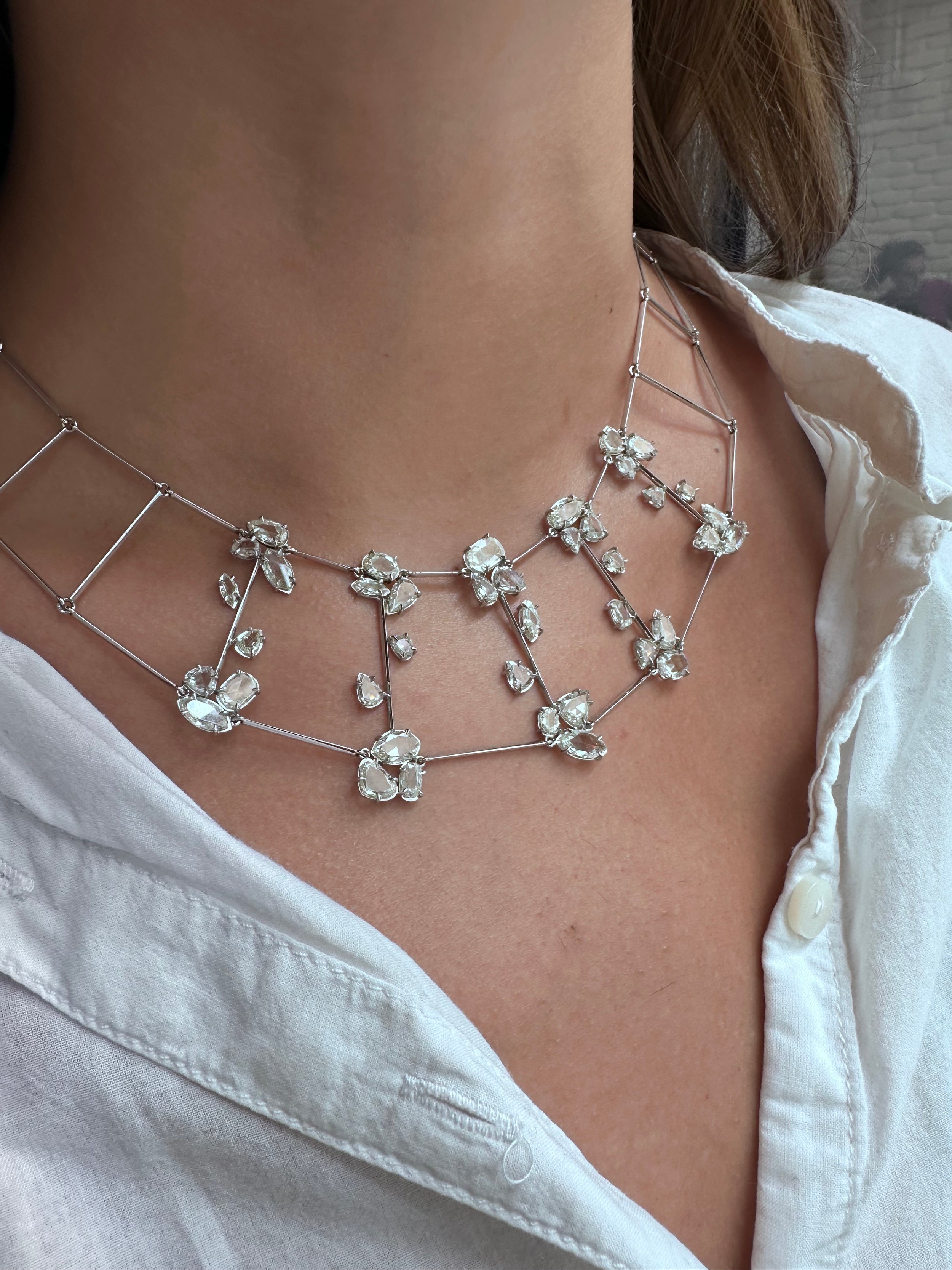 Necklace in white gold and rose-cut diamonds