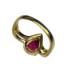 Entourage Ring in yellow gold, rubellite Tourmaline, and diamonds
