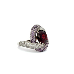 "Entourage" Ring in White Gold, Garnet, Amethyst, and Diamonds