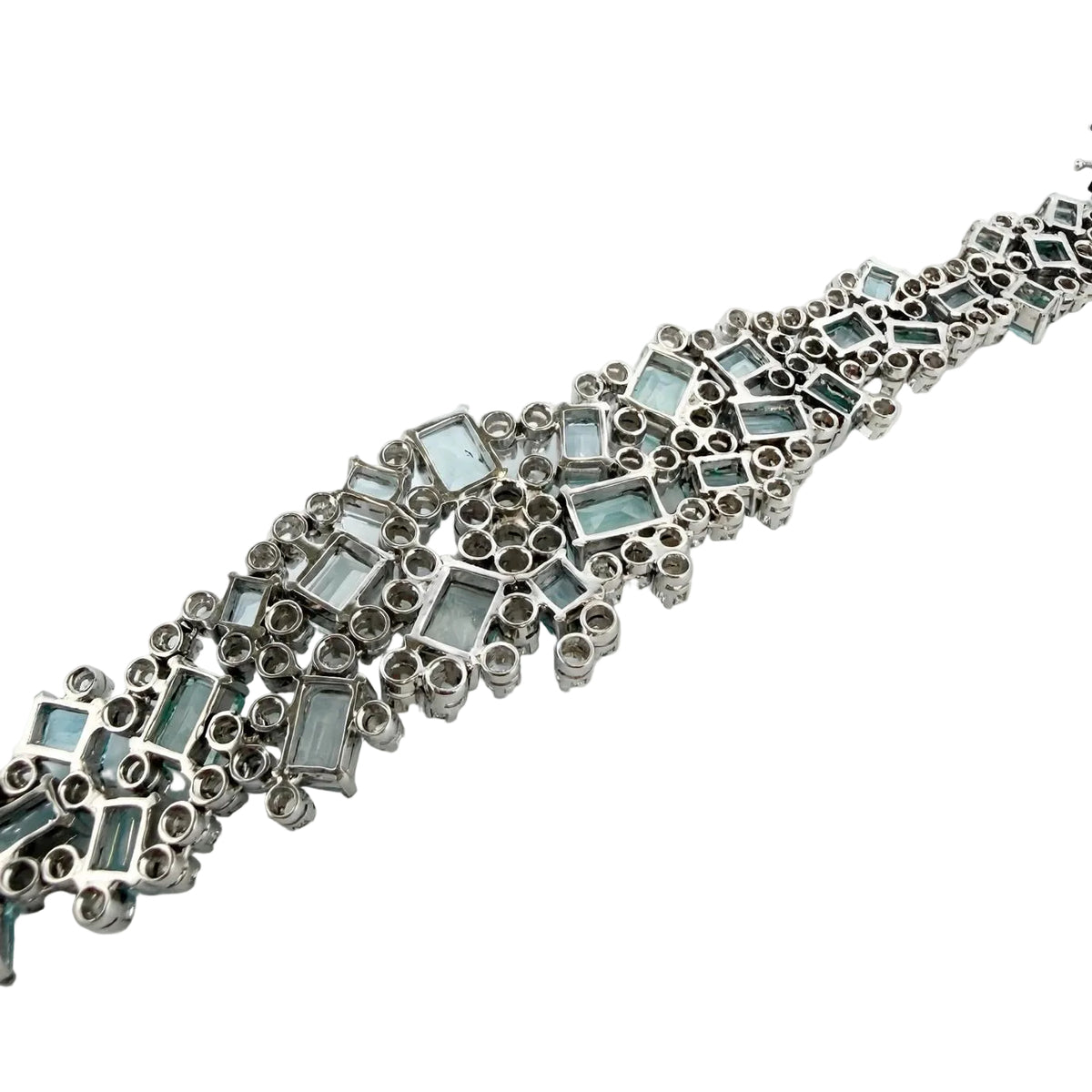 White gold bracelet with aquamarines and diamonds