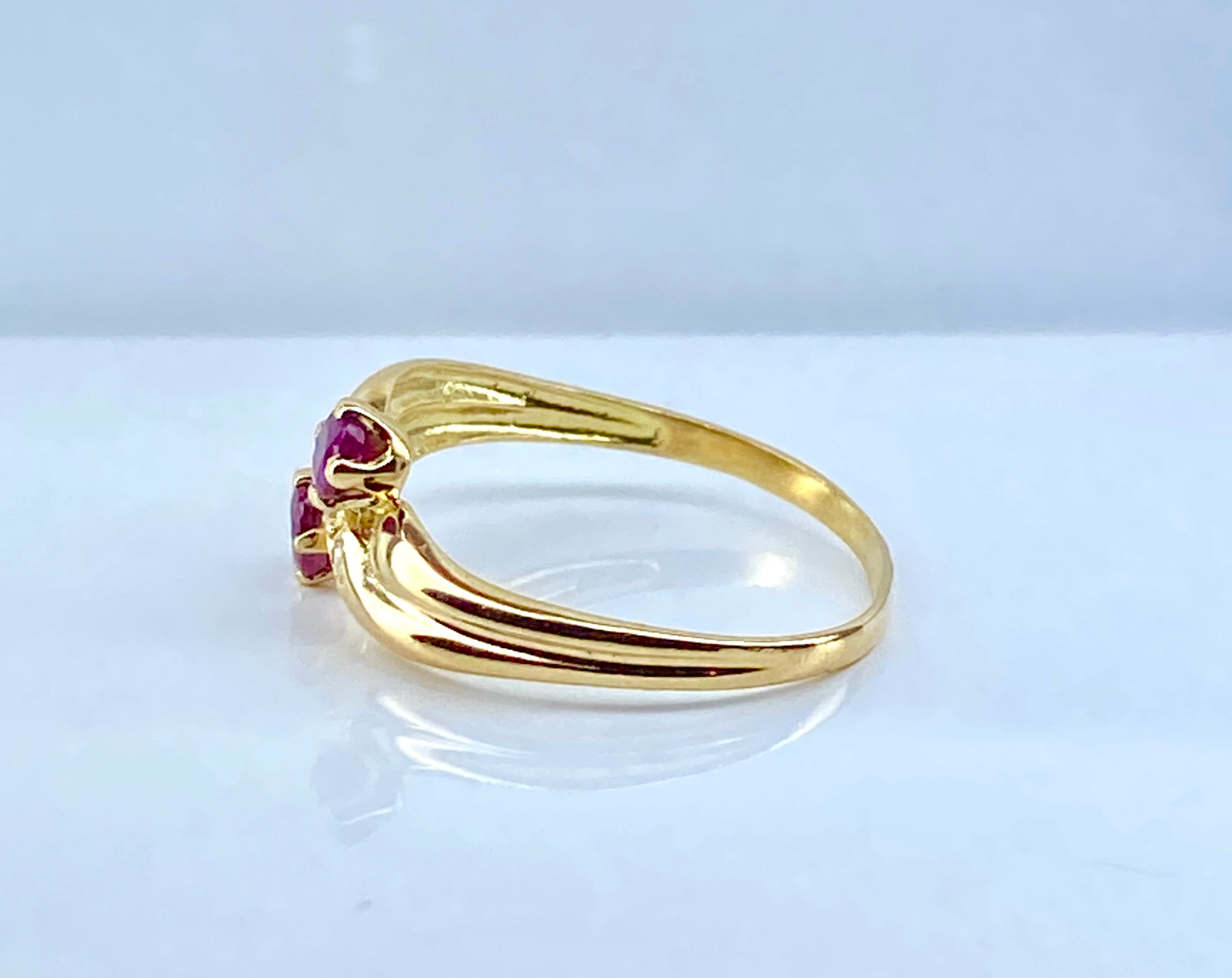Ring you and me in yellow gold, rubies and diamonds