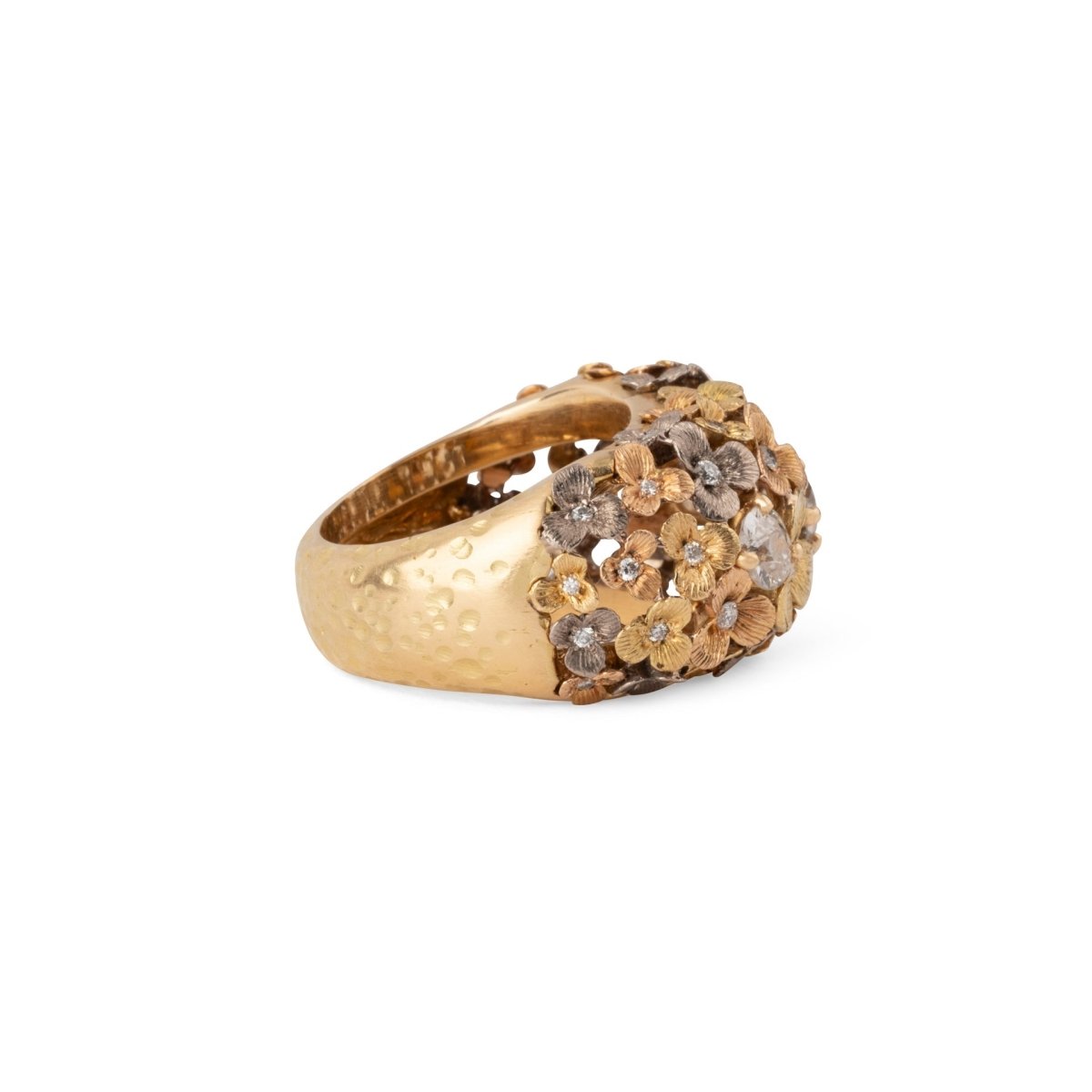 Bague 3 ors ornée de décor floral intercalée de diamant - Castafiore